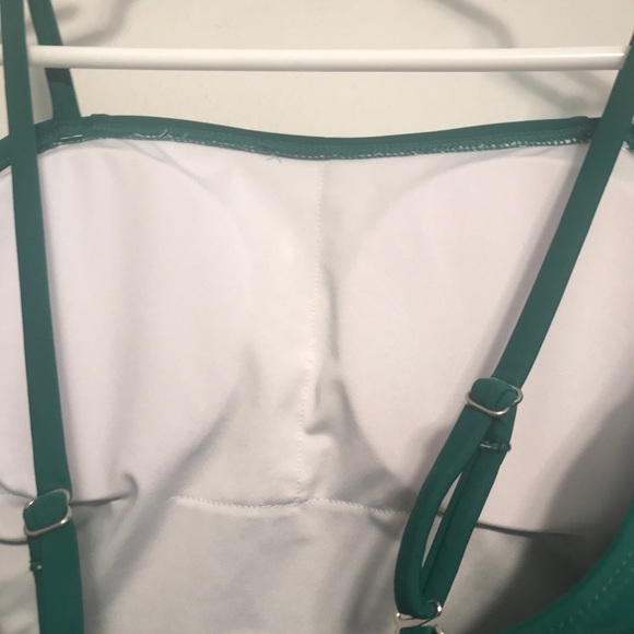 cropped high waisted tankini top & bottoms - Picture 7 of 7